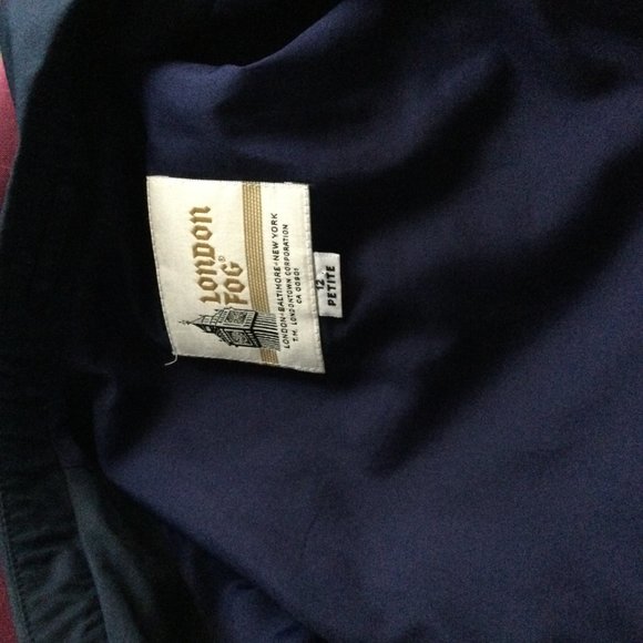 London Fog women's trench coat blue belted buttons up Size 12 Petite - Picture 10 of 11